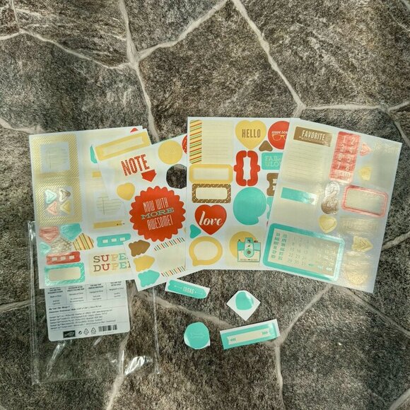 Lot Stickers And Rub Ons - Picture 12 of 12